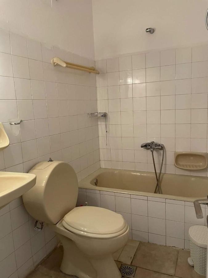 Ferienwohnung Veneto's Garden Kardhamili Exterior foto
